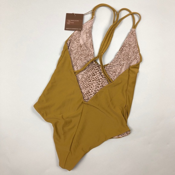 ❌SOLD❌ NWT Acacia Venezuela One Piece in Mustard - Picture 2 of 3